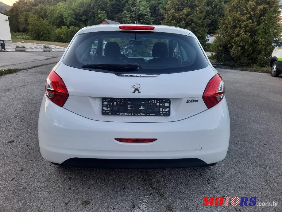 2012' Peugeot 208 1,4 Hdi photo #3