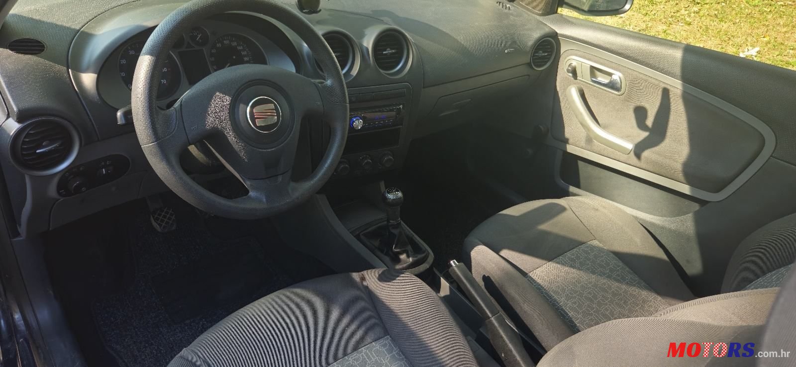 2008' SEAT Ibiza 1,2 photo #2