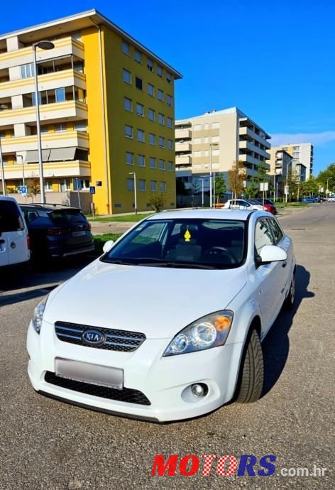 2009' Kia Pro Ceed 1,4 Lx Cool photo #1