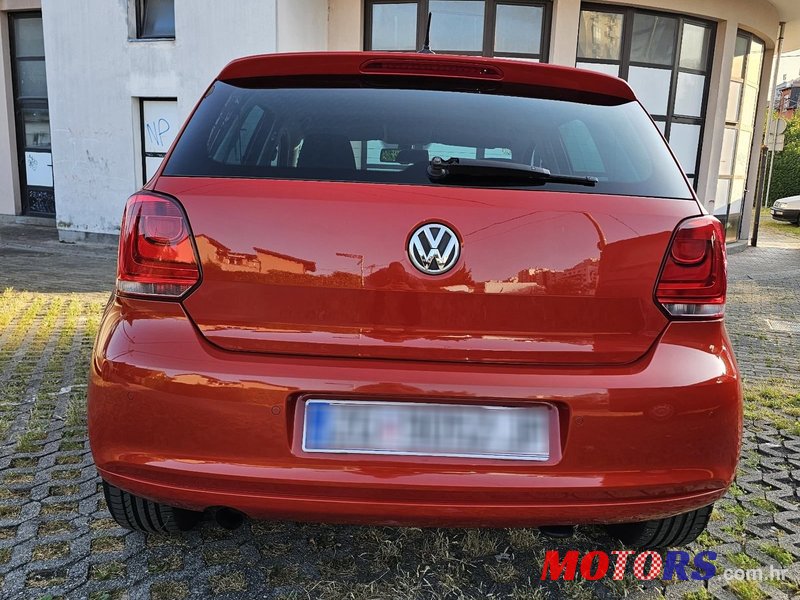 2010' Volkswagen Polo 1,6 Tdi photo #6