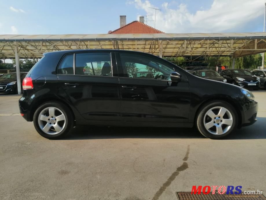 2010' Volkswagen Golf 6 photo #3