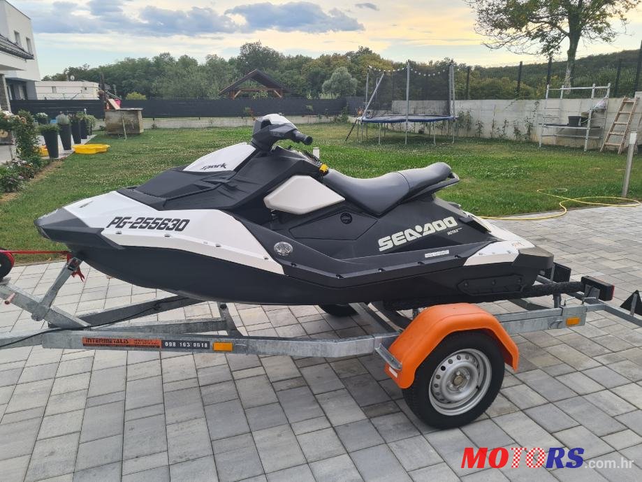 2018' Sea Doo Spark photo #1