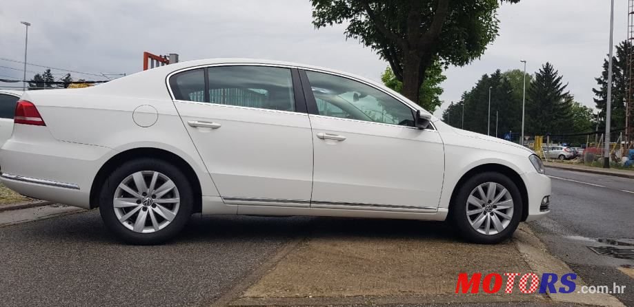 2014' Volkswagen Passat photo #5