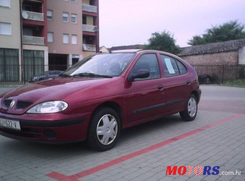 1999' Renault Megane 1,4 photo #2