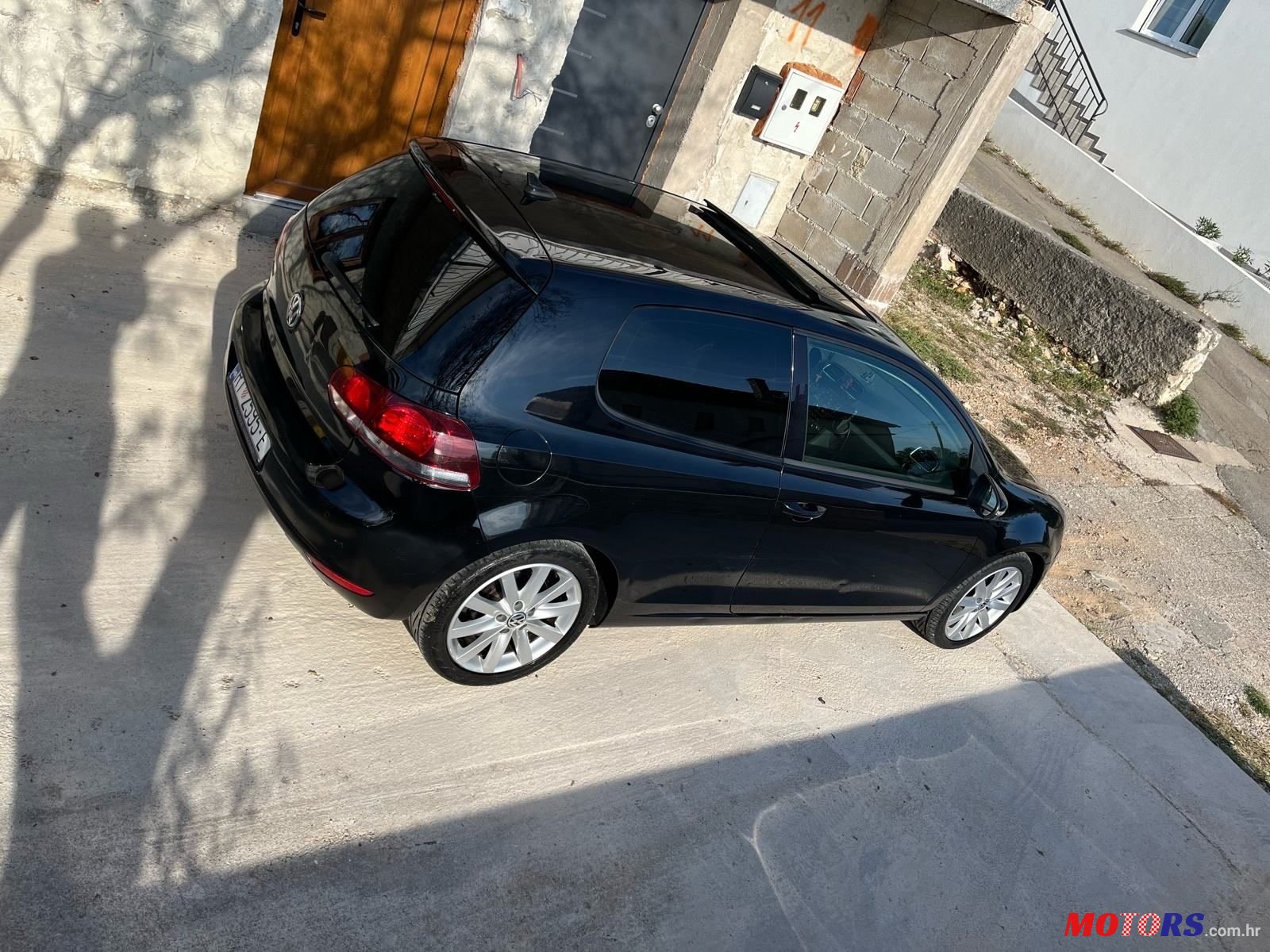 2010' Volkswagen Golf VI 2,0 Tdi photo #3