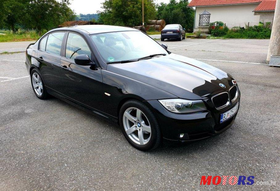 2010' BMW Serija 3 318D photo #1