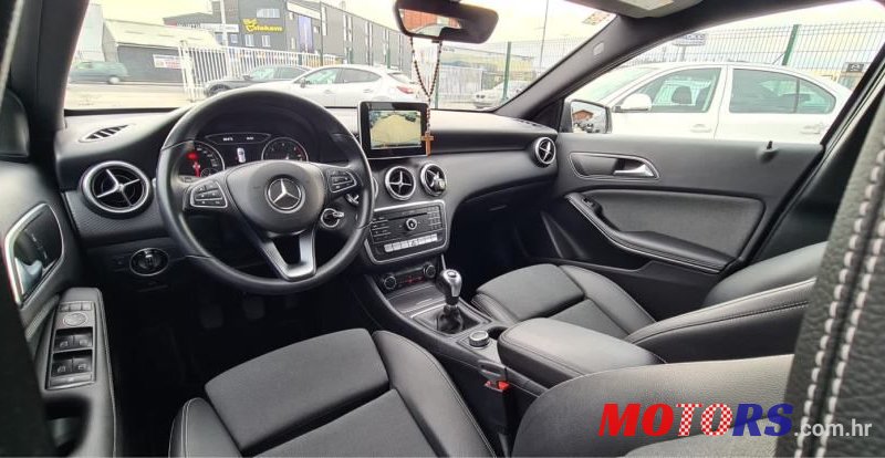 2016' Mercedes-Benz A-Klasa 180 D photo #4