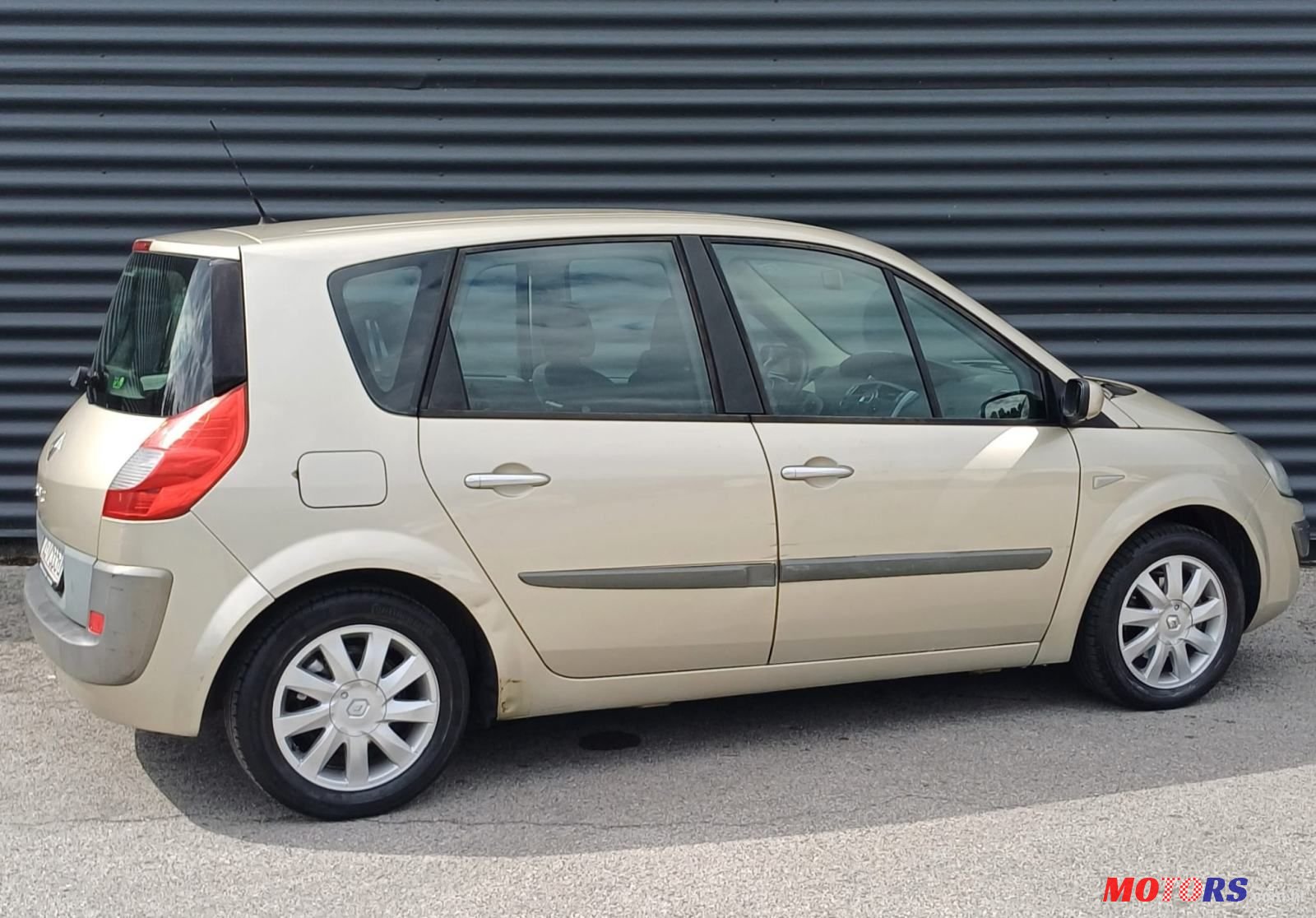 2008' Renault Scenic 1,5 Dci photo #3