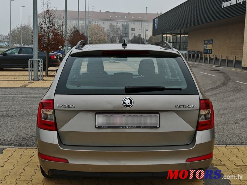 2014' Skoda Octavia Combi photo #6