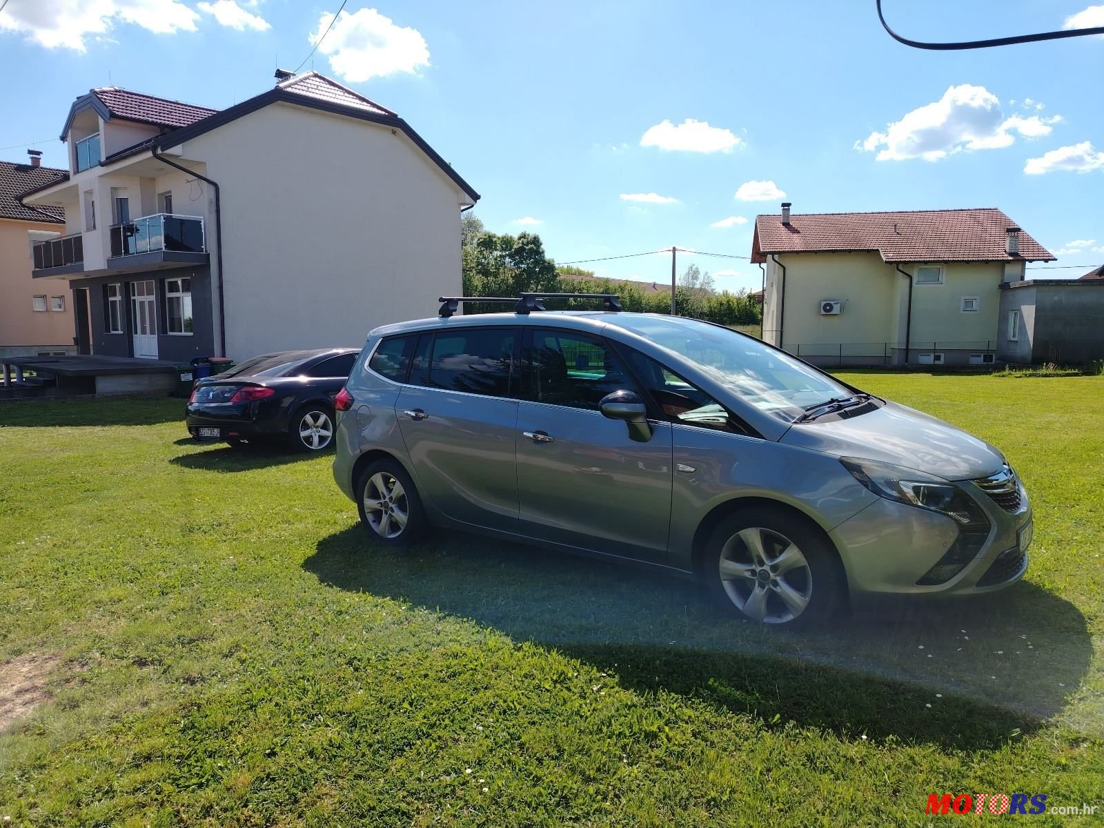 2012' Opel Zafira 2,0 photo #4