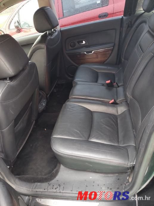 2016' Dacia Sandero photo #5