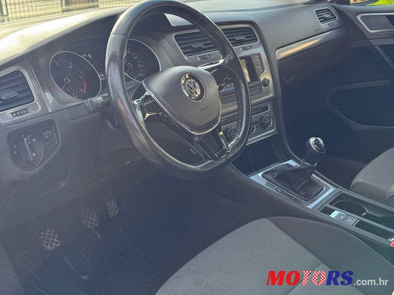 2016' Volkswagen Golf VII 1,6 Tdi Bmt photo #6