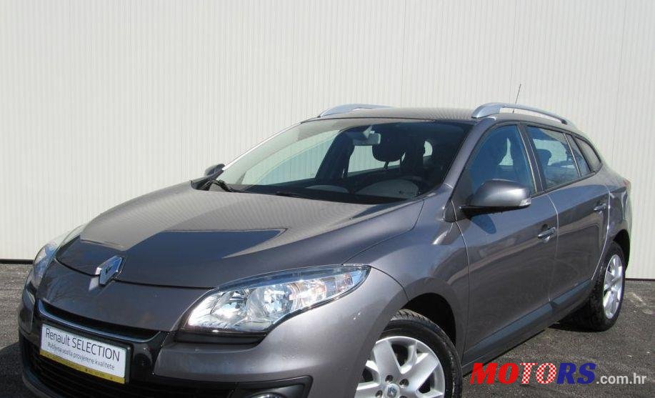 2013' Renault Megane Grandtour photo #1