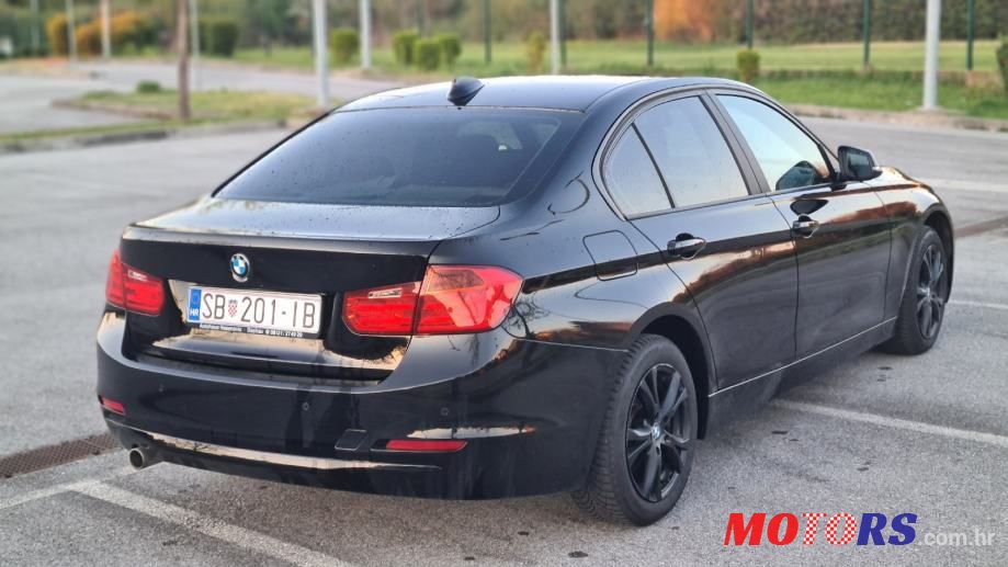 2014' BMW Serija 3 318D photo #2