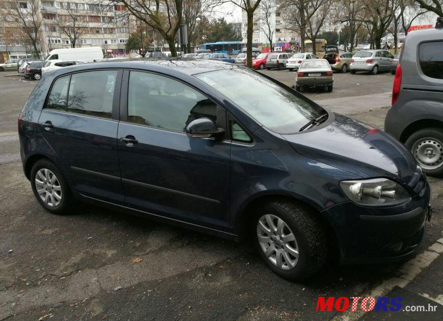 2006' Volkswagen Golf Plus 1,9 Tdi photo #1