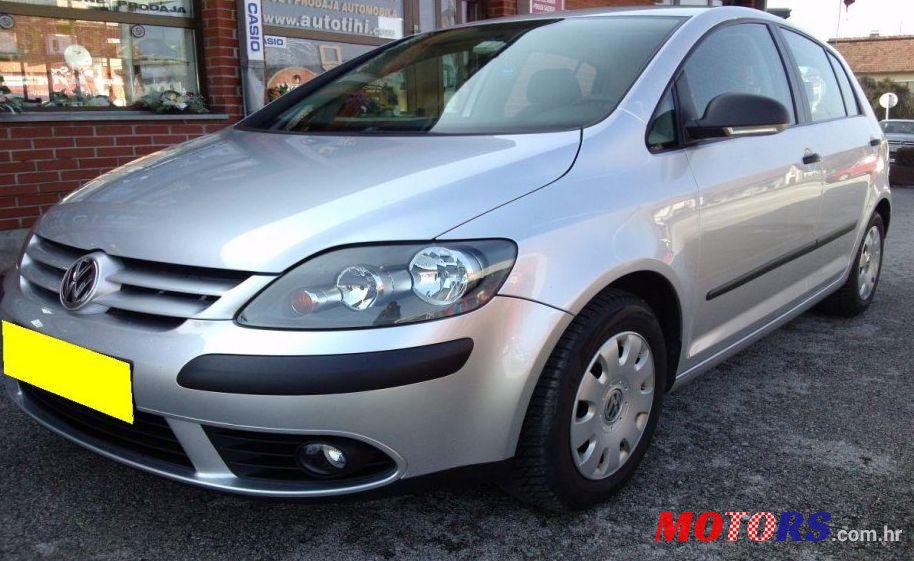 2005' Volkswagen Golf Plus photo #1
