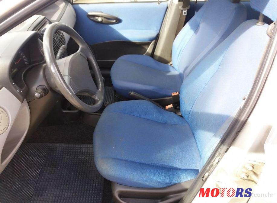 2003' Fiat Punto photo #1