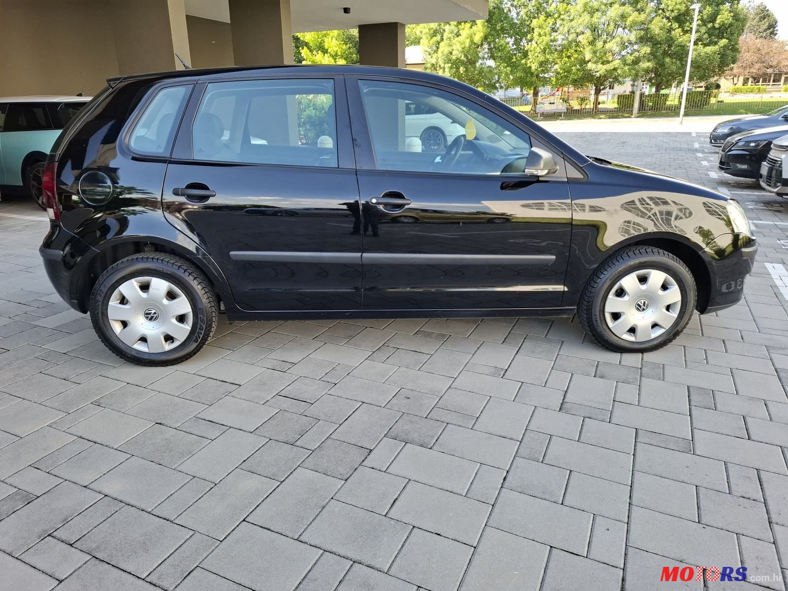 2008' Volkswagen Polo photo #1