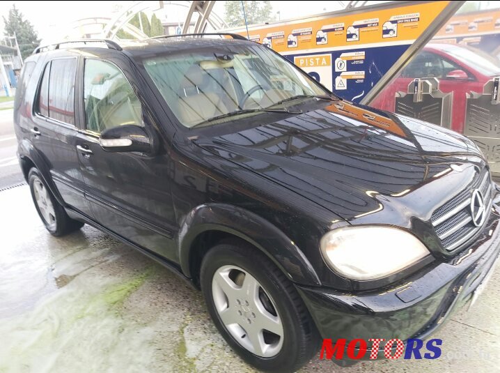 2001' Mercedes-Benz ML 400 CDI V8 AMG photo #2