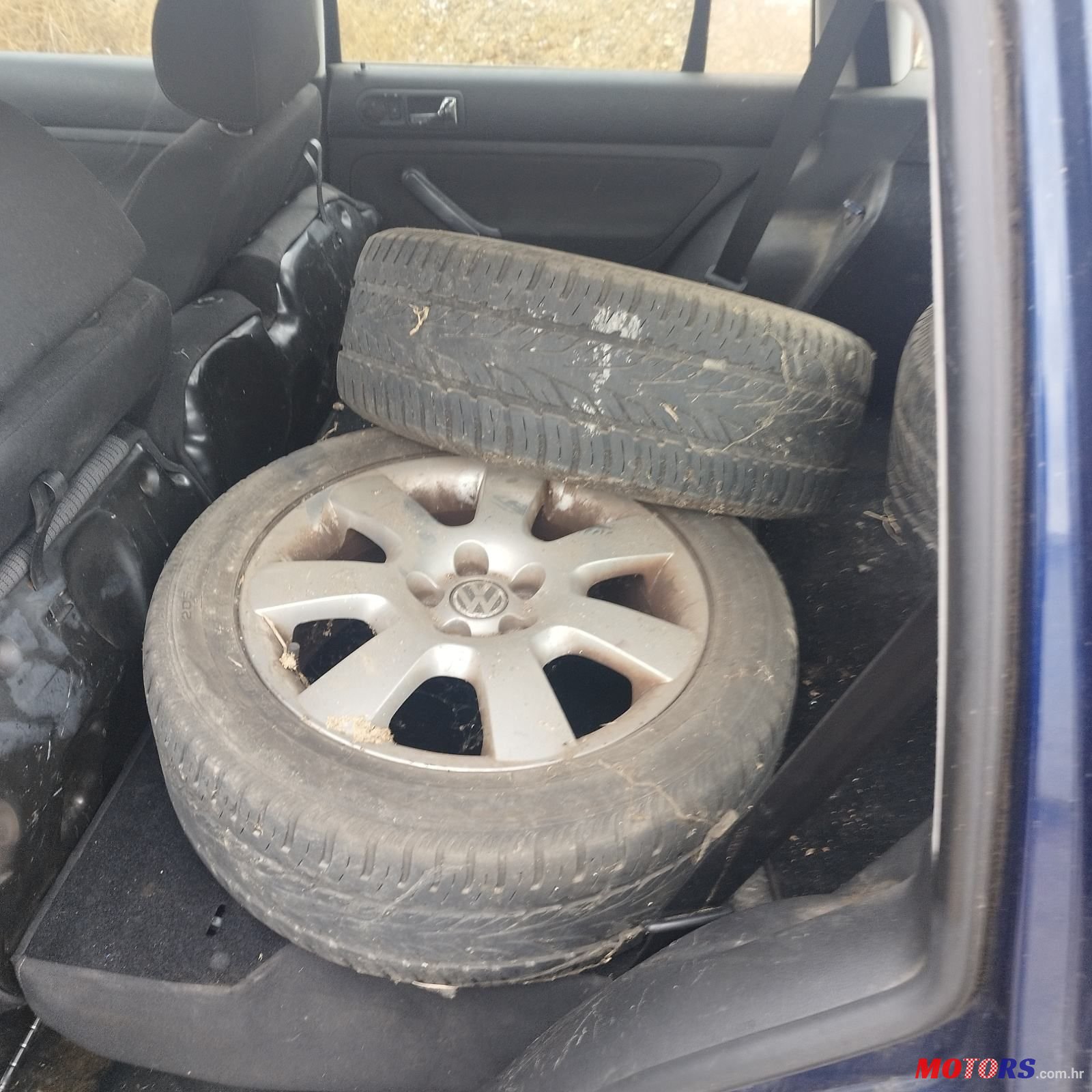 2004' Volkswagen Golf IV photo #5