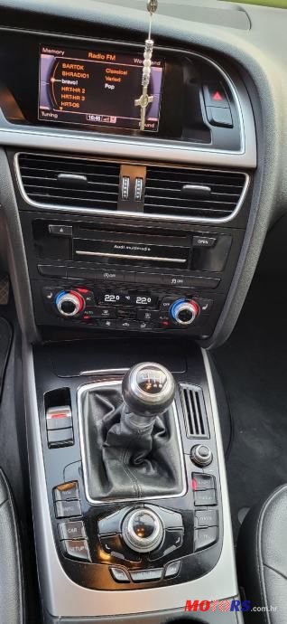 2013' Audi A4 Avant photo #6