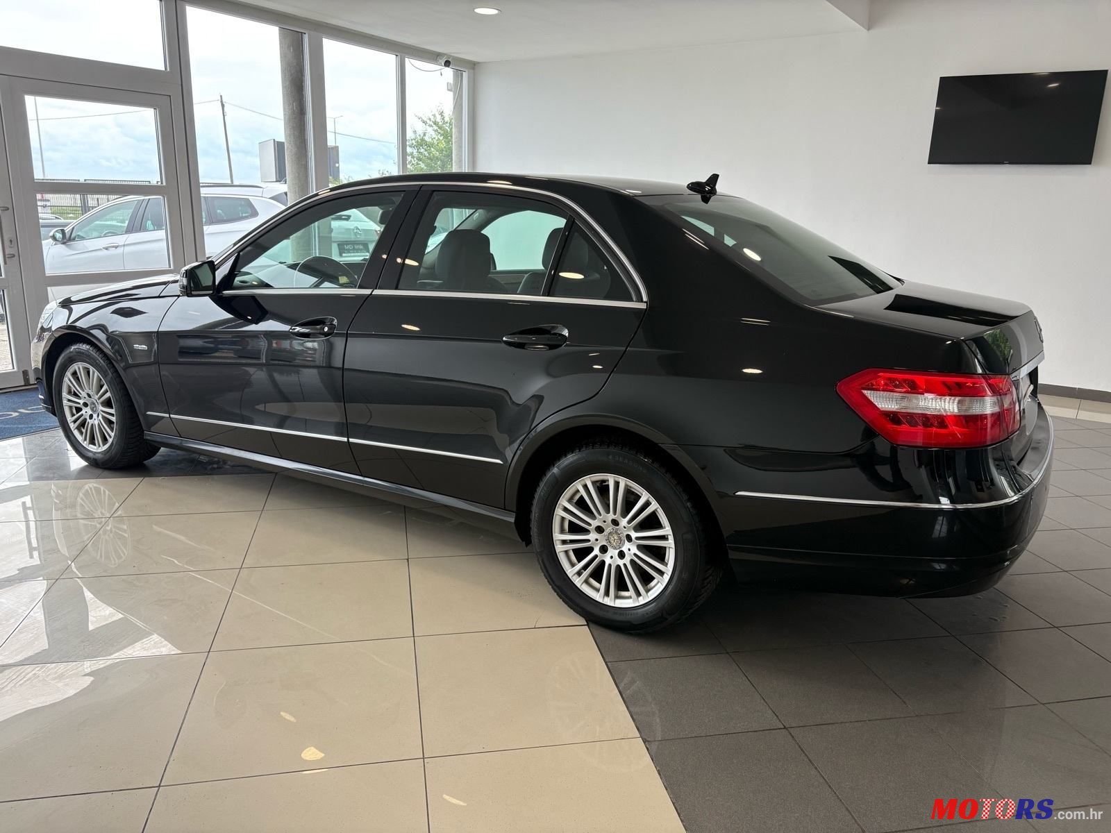 2011' Mercedes-Benz E-Klasa 250 Cdi photo #3