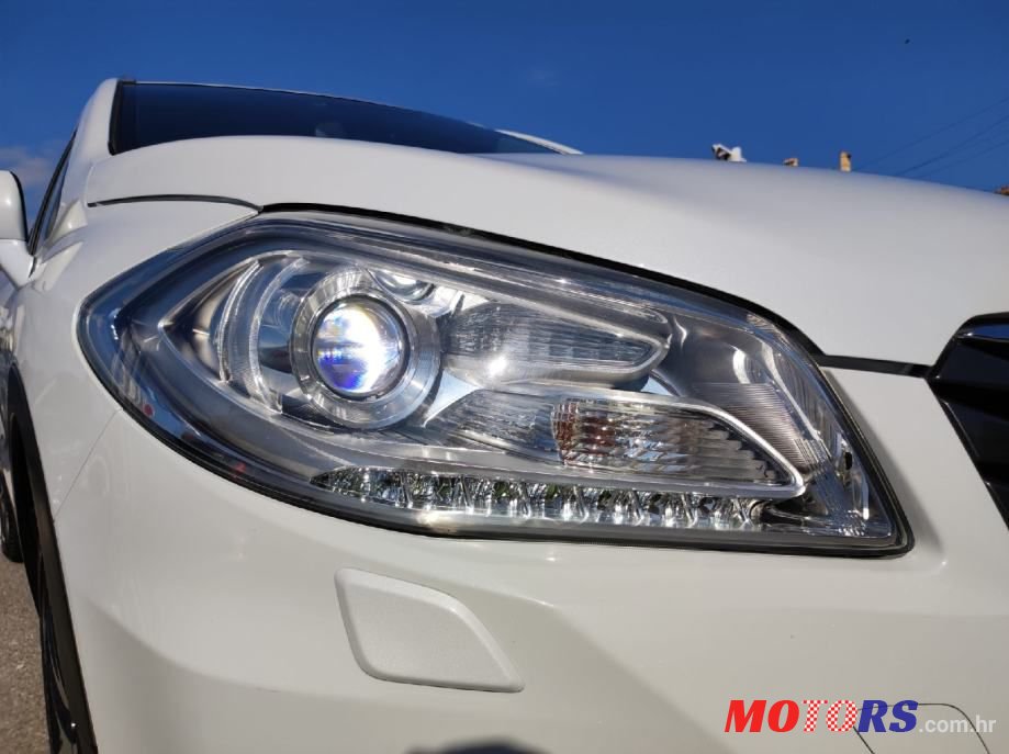 2014' Suzuki SX4 S-Cross 1,6 photo #4