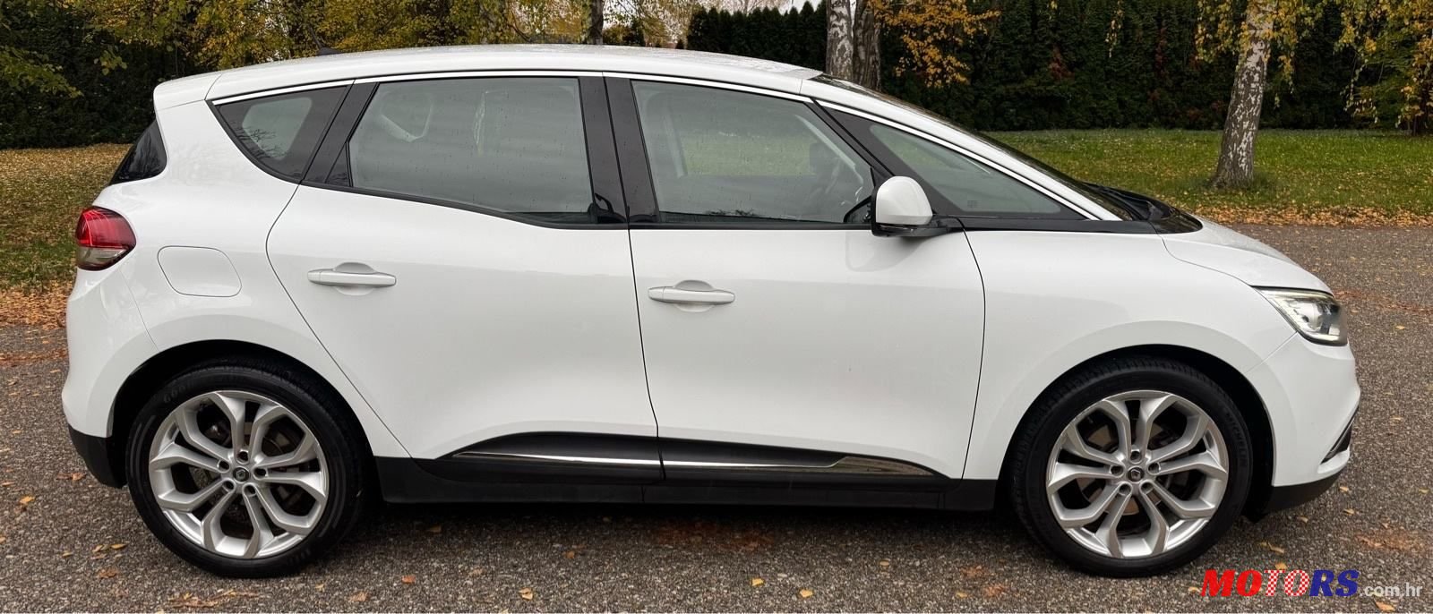 2018' Renault Scenic Dci 110 photo #5