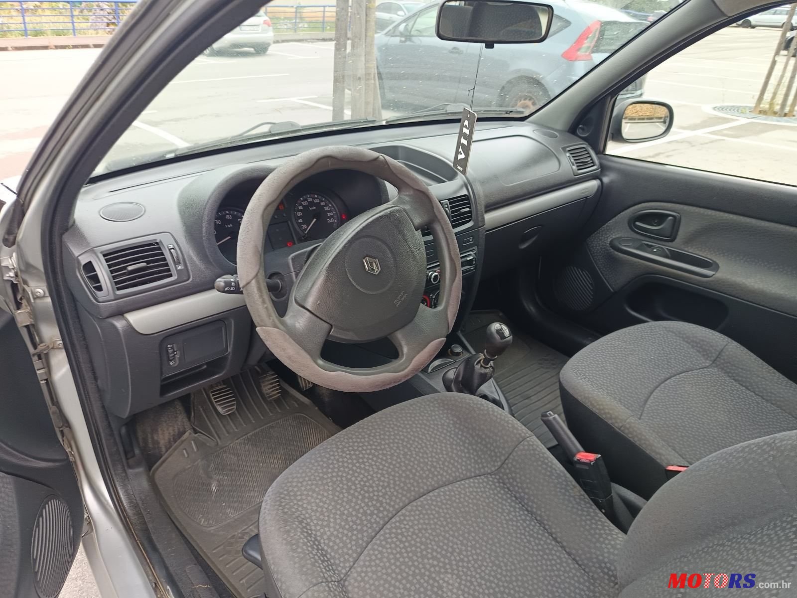 2008' Renault Clio 1,2 photo #4