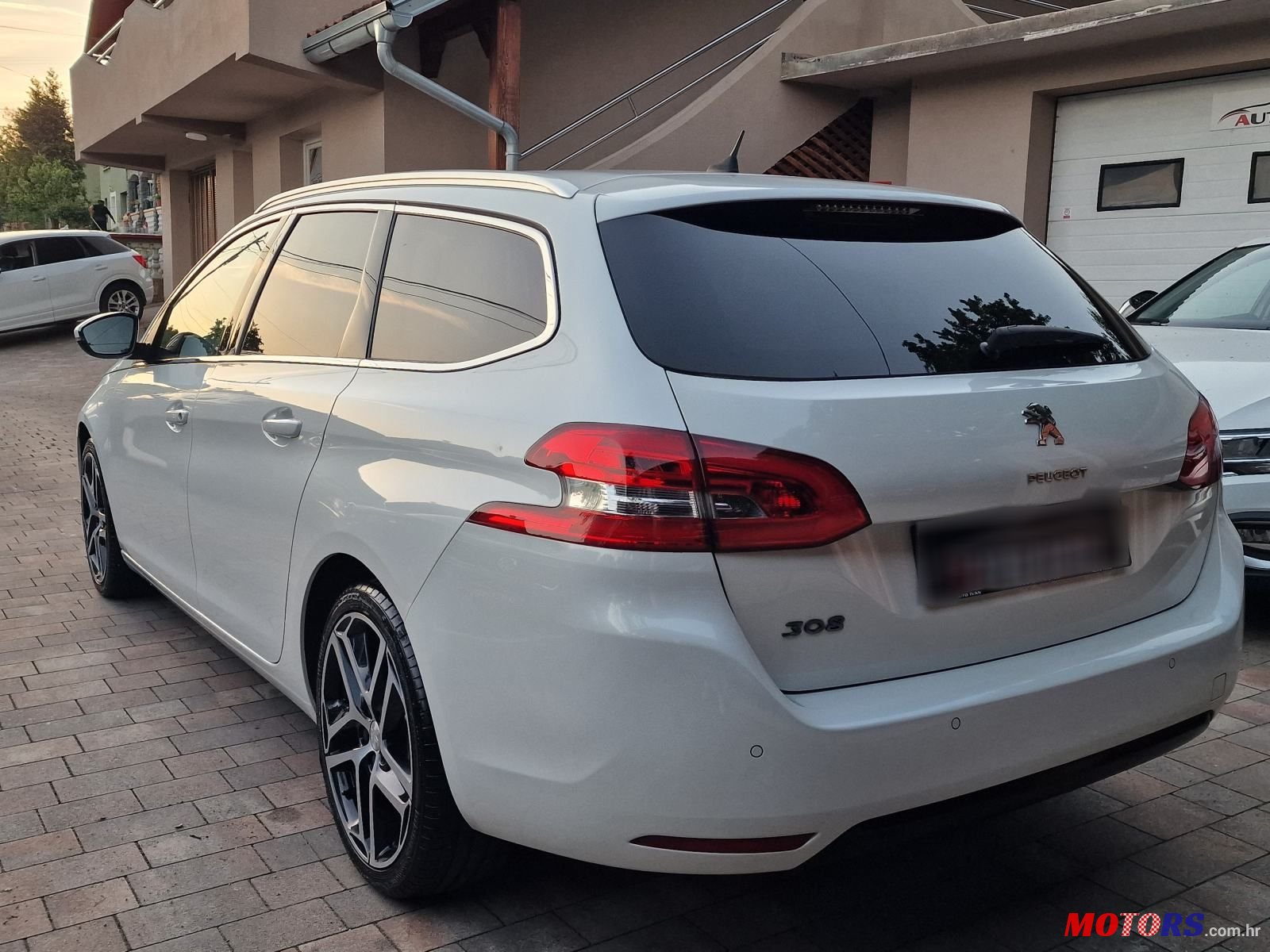 2018' Peugeot 308 Sw photo #6