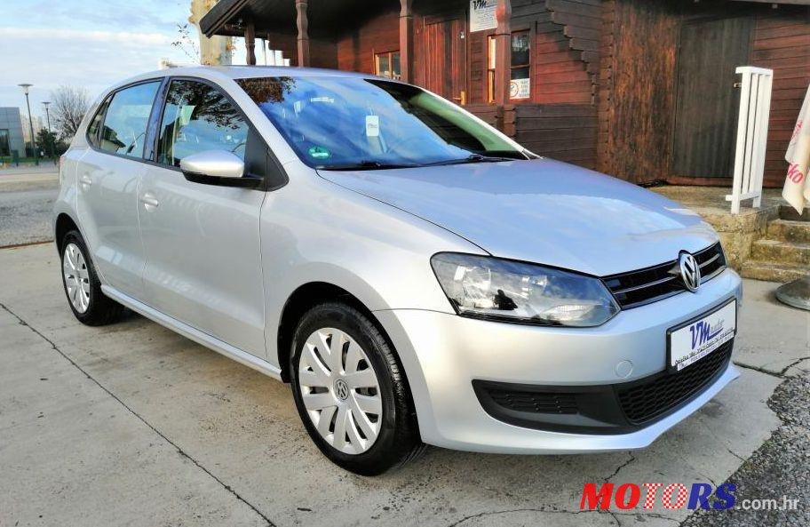 2013' Volkswagen Polo 1,6 Tdi photo #1