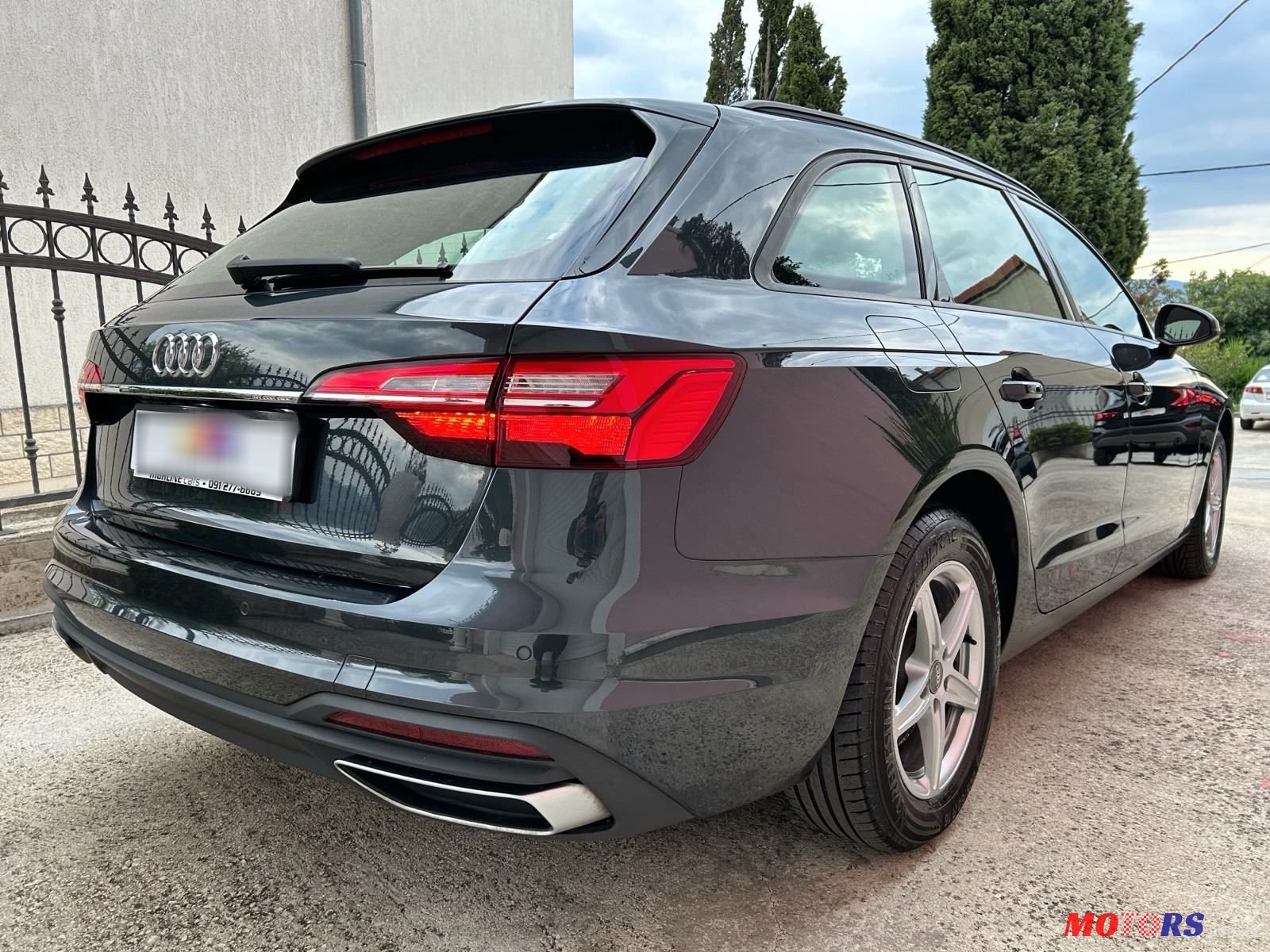 2019' Audi A4 Avant photo #6