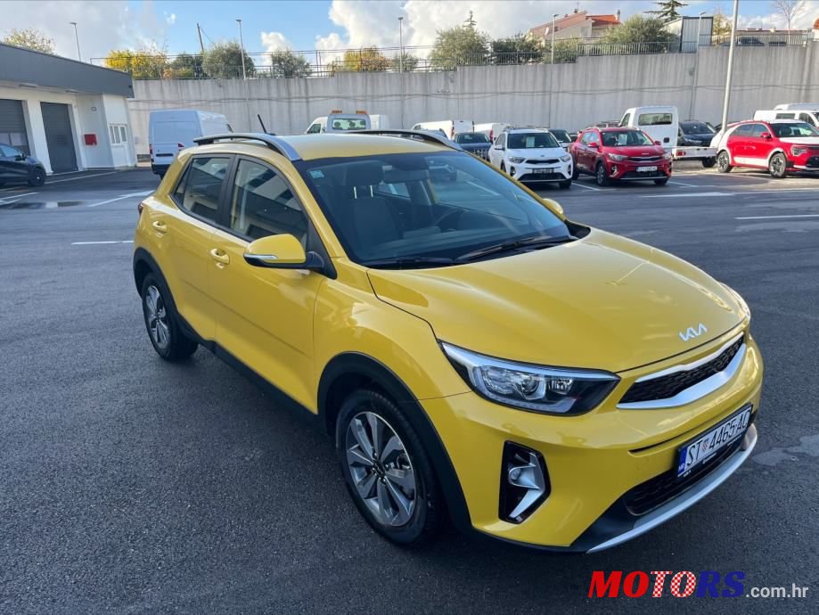 2022' Kia Stonic photo #4