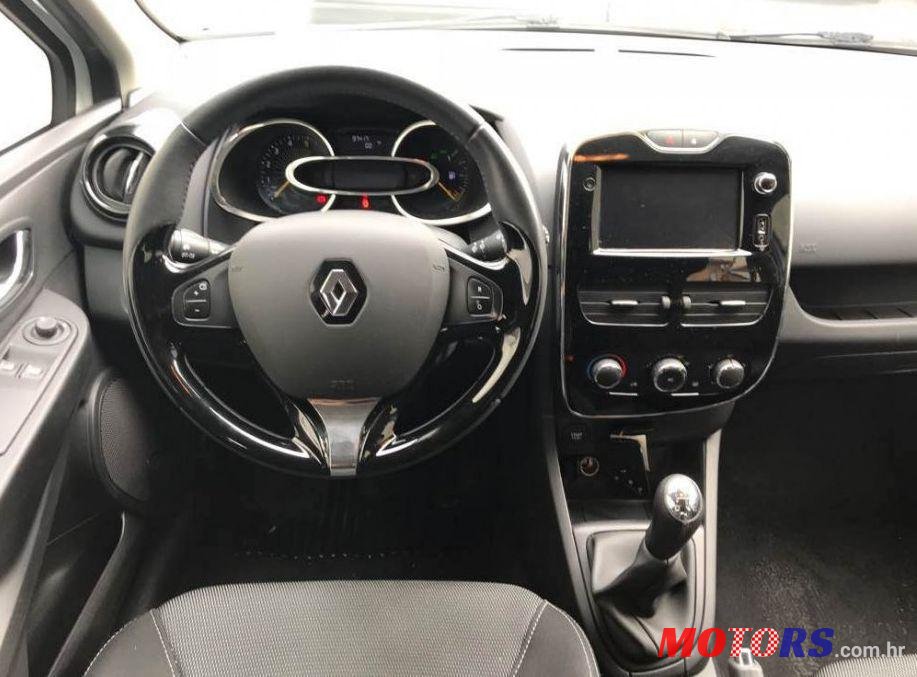 2013' Renault Clio Dci 90 photo #1