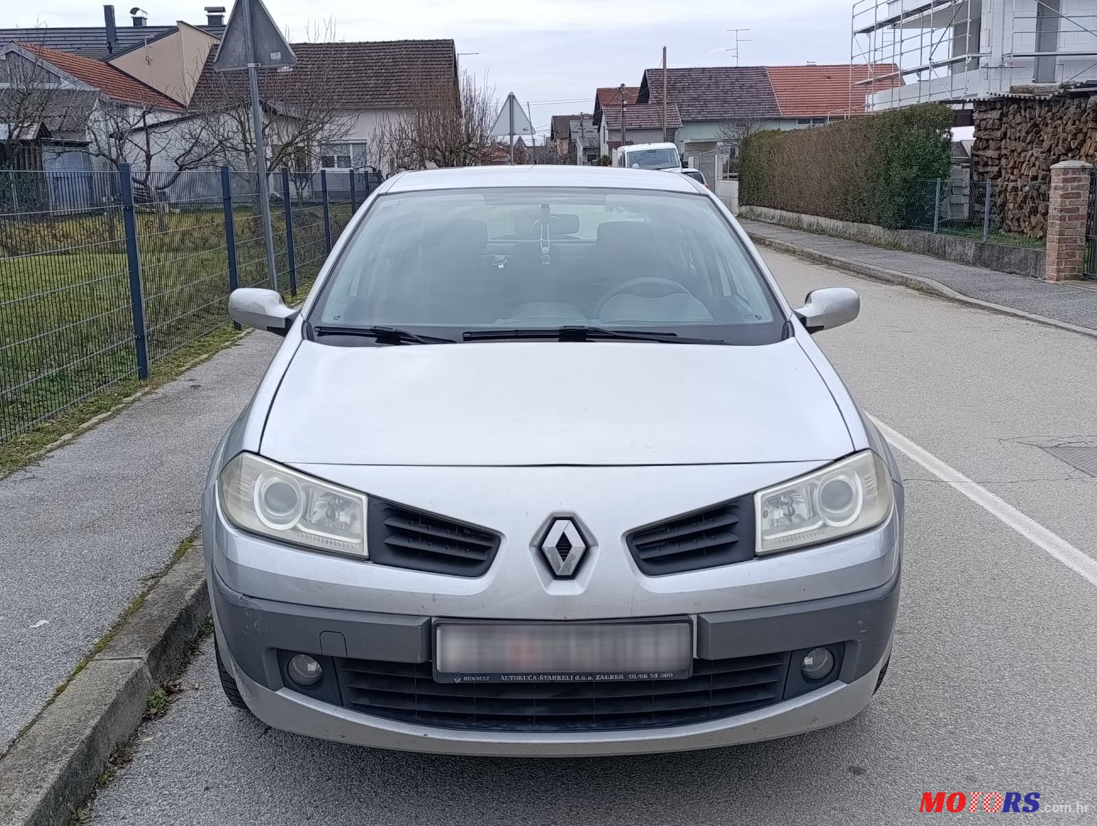 2006' Renault Megane Sedan photo #3