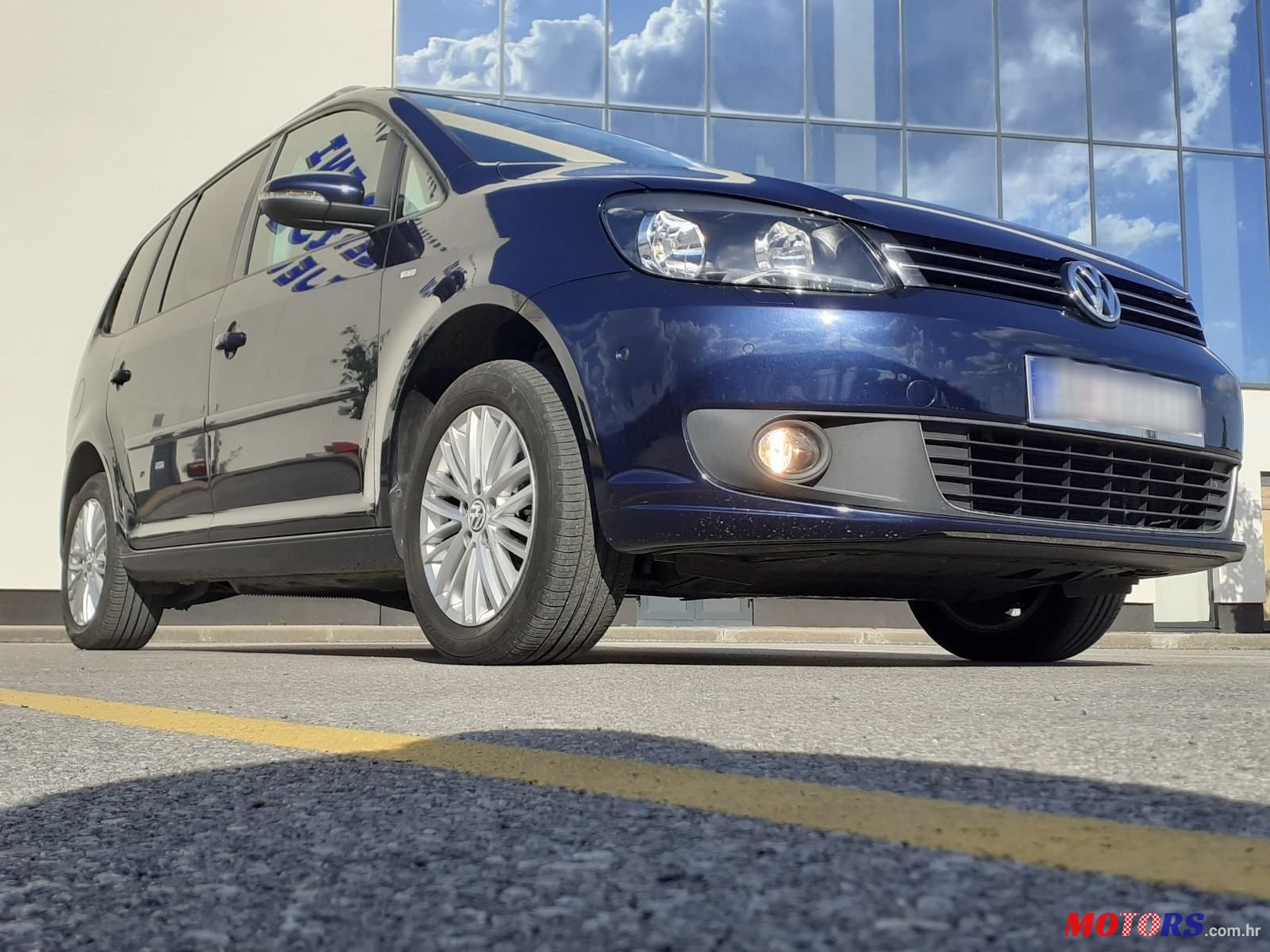2014' Volkswagen Touran 2,0 Tdi photo #2