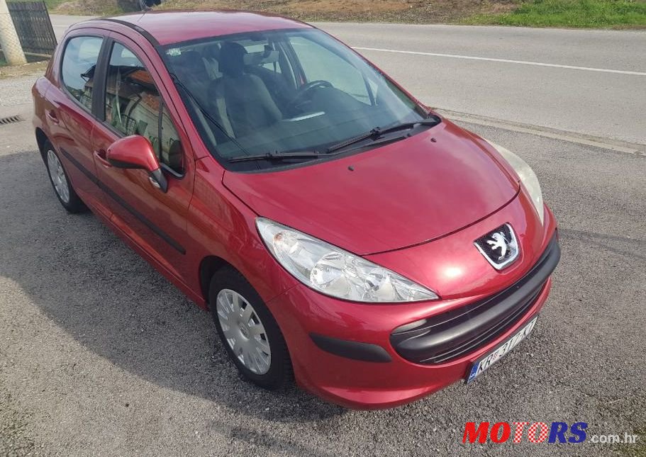 2007' Peugeot 207 1,6 Hdi photo #1