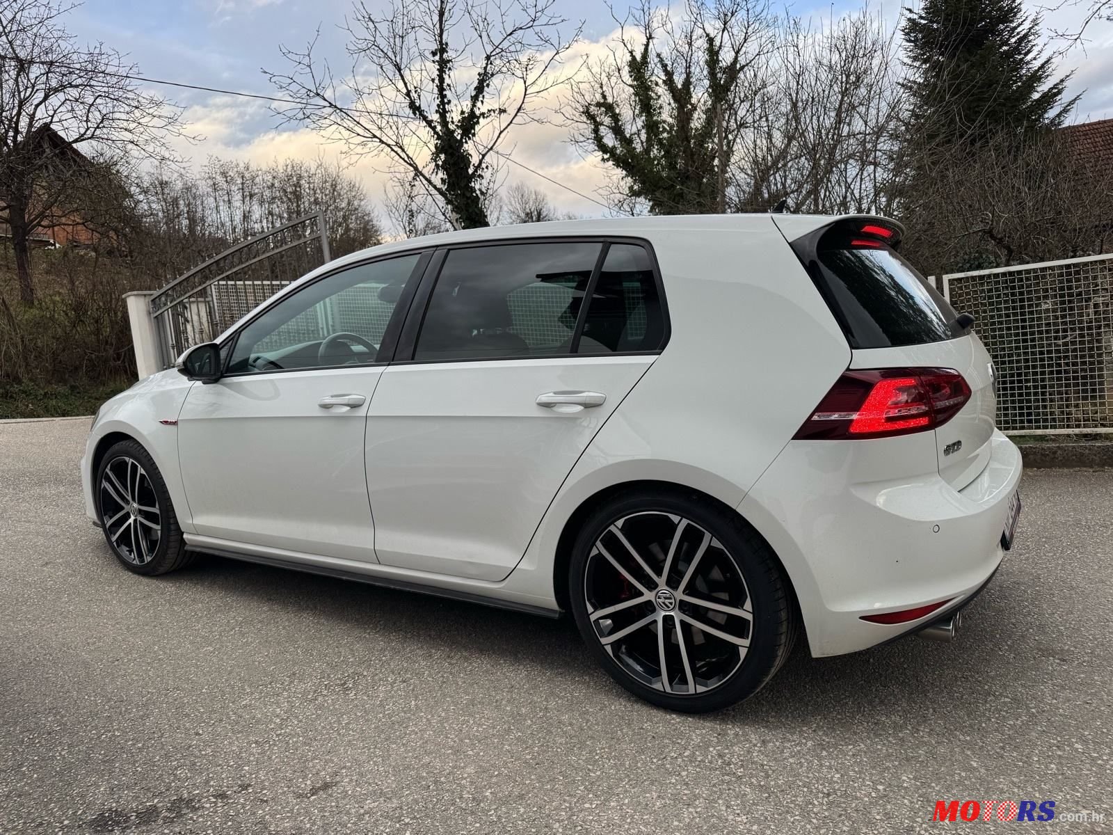 2015' Volkswagen Golf VII 2.0 Tdi Gtd photo #5
