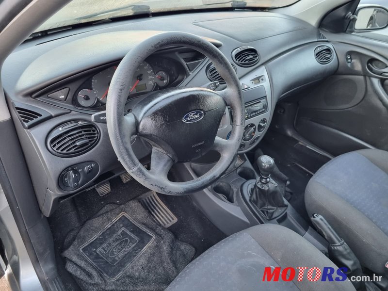 2005' Ford Focus 1,8 photo #3