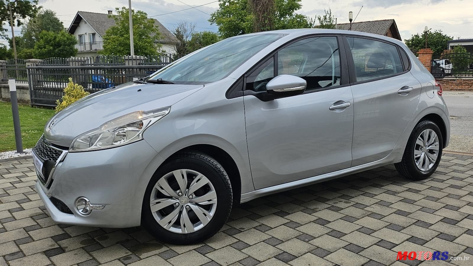 2013' Peugeot 208 1,2 Vti photo #4