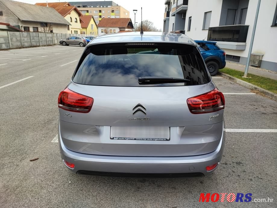 2017' Citroen C4 Picasso Bluehdi 120 photo #3