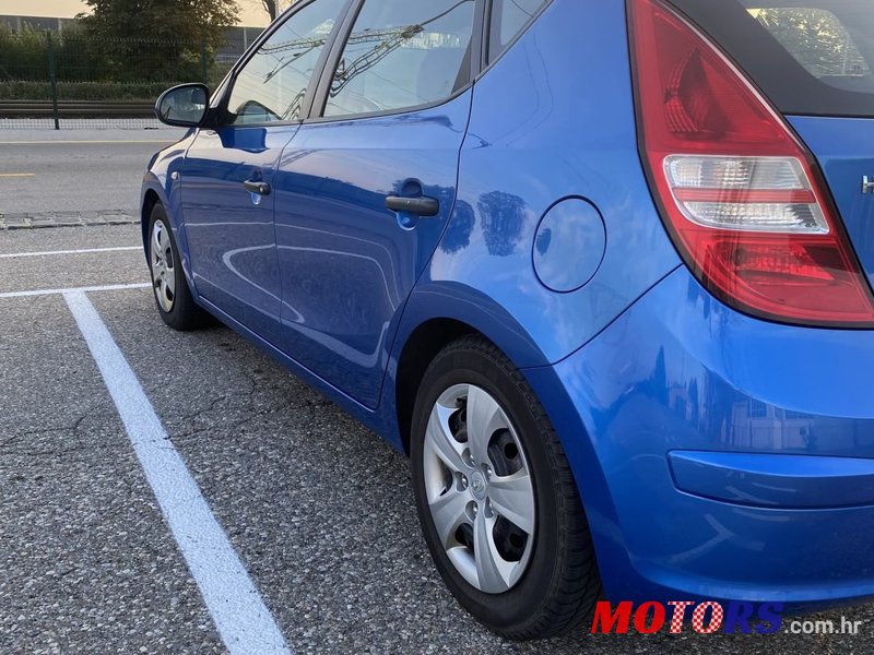 2009' Hyundai i30 1,4 16V Eu photo #4