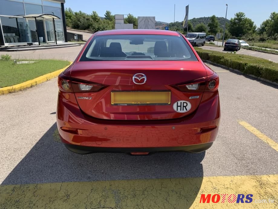 2013' Mazda 3 G100 Challenge photo #6