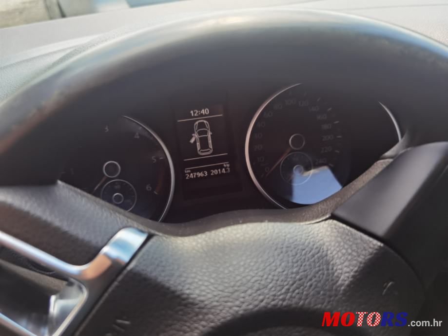 2012' Volkswagen Golf 6 1,6 Tdi photo #1