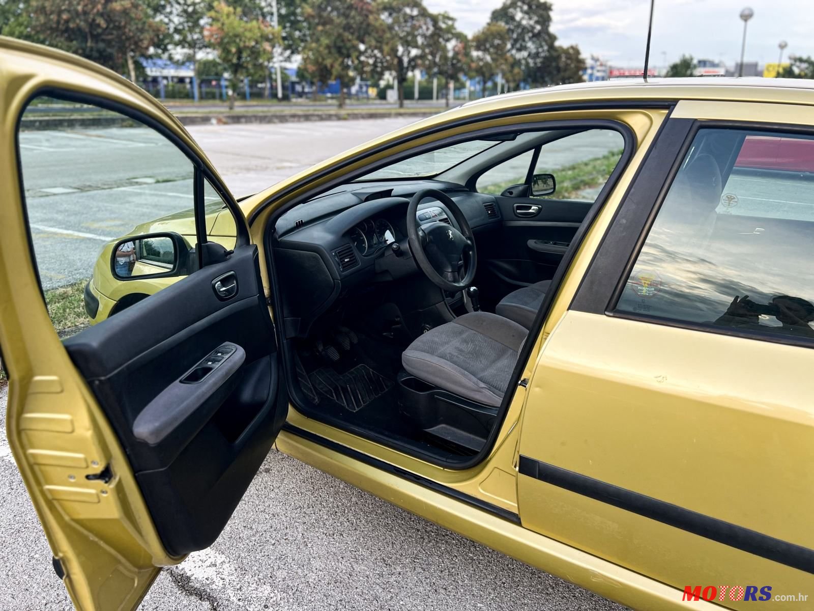 2002' Peugeot 307 2,0 Hdi photo #6