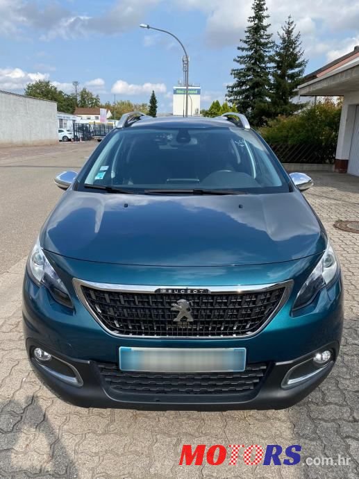 2018' Peugeot 2008 photo #5