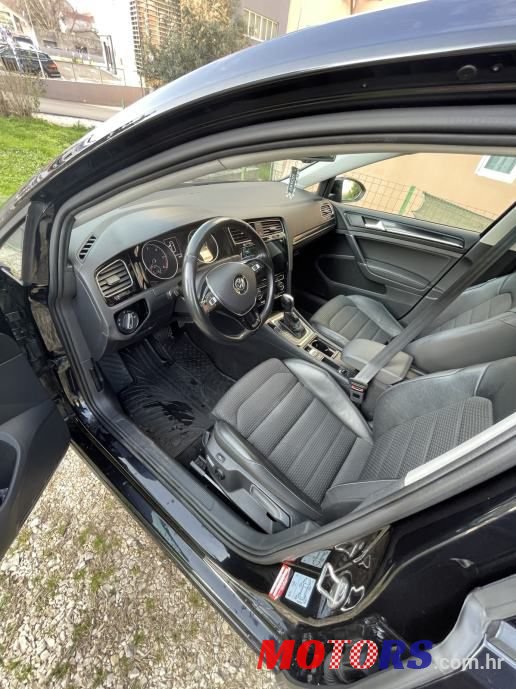 2013' Volkswagen Golf 7 photo #1