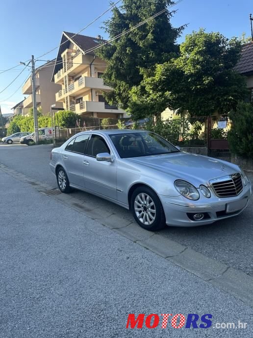 2007' Mercedes-Benz E-Klasa photo #2