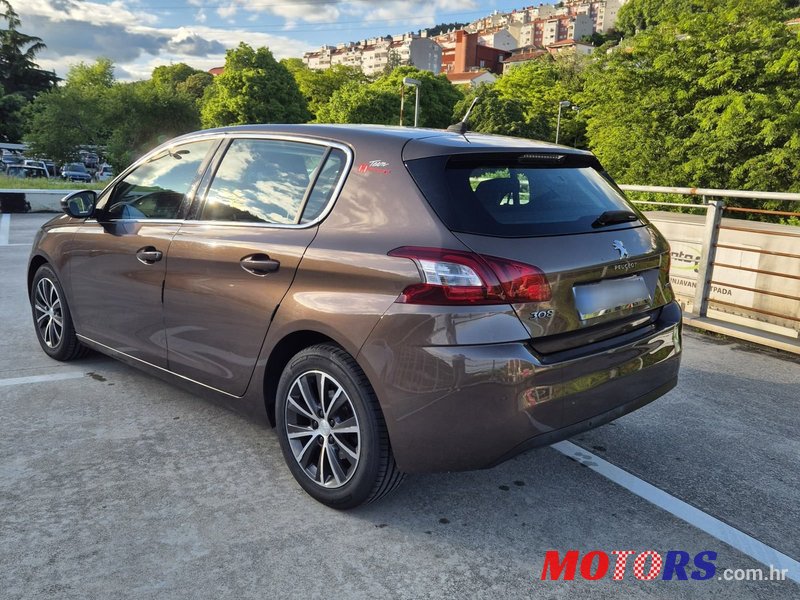2015' Peugeot 308 1,6 Bluehdi photo #4