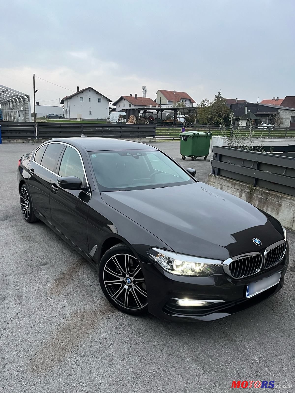 2017' BMW Serija 5 520D photo #1